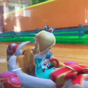 Meet your Posher, Cristina